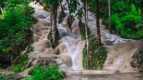 Bua Thong Waterfalls (sticky Waterfalls)