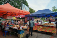 Chang Phuak Market 08