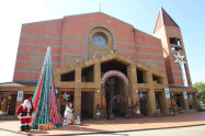 Sacred Heart Cathedral 01