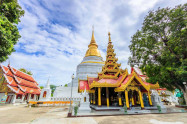 Wat Kaew Don Tao Suchadaram 04