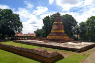 Wat Chedi Liam 02