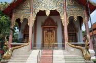 Wat Chai Si Phum 10