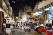 Chiang Rai Walking Street 1 Scaled
