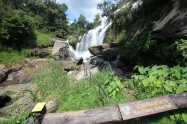 Mae Klang Waterfall 05