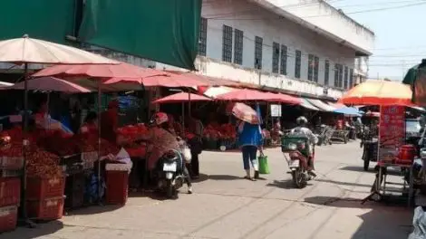Muang Mai Market