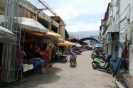 Ton Payom Market 01