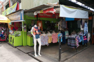 Ton Payom Market 11