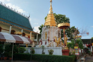 Wat Loi Khro 07