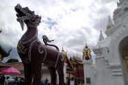 Wat Phra That Haripunchai Woramahawihan 09