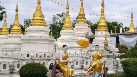 Wat Chedi Sao Lang