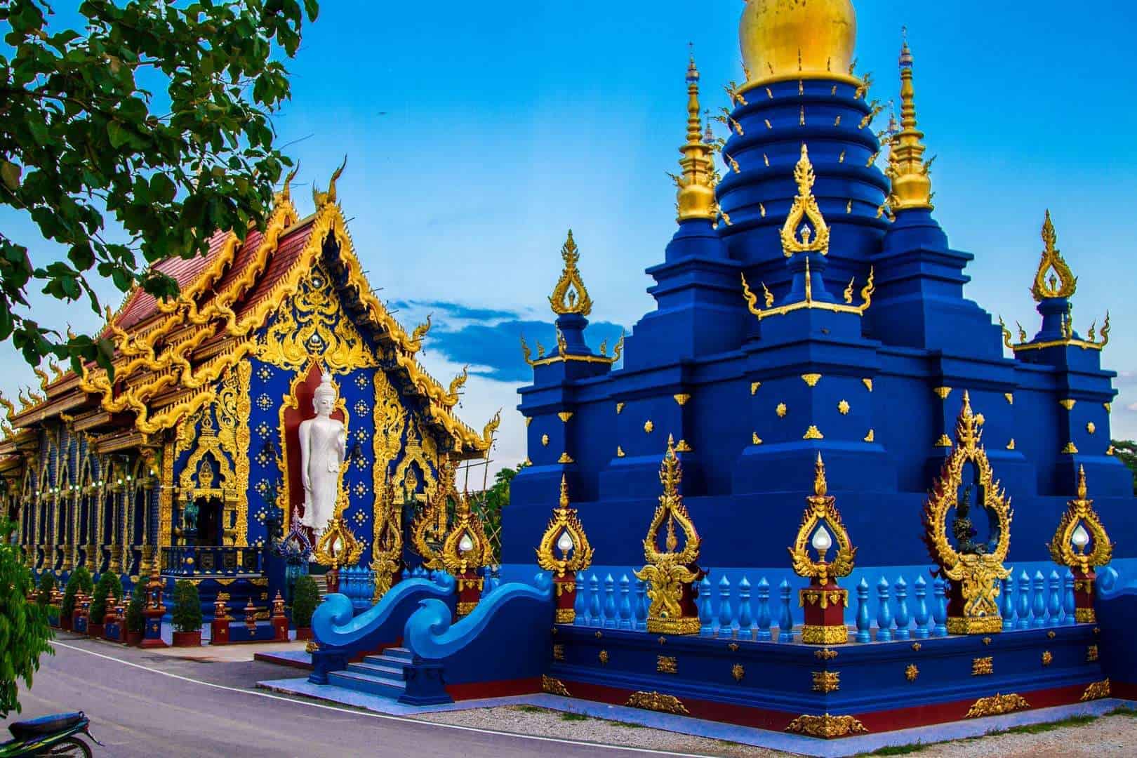 Wat Rong Suea Ten Blue Temple Address Dress Code Chiang Rai