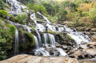 Mae Ya Waterfall 01 1